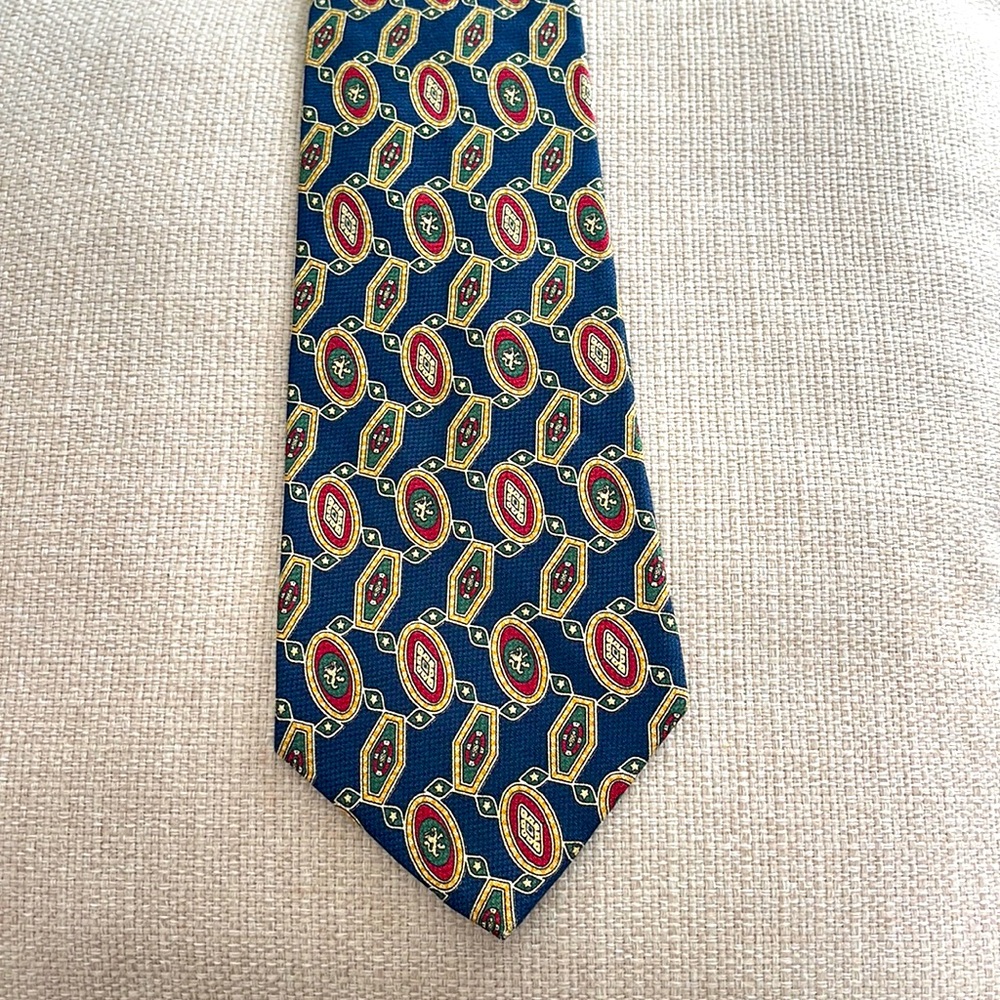 Tommy Hilfiger Elegant Red and Blue Tie